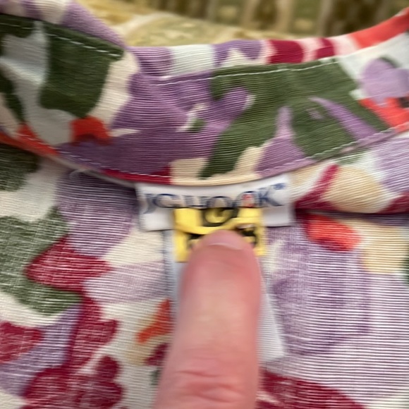 Faux Wrap Dress - Picture 6 of 7